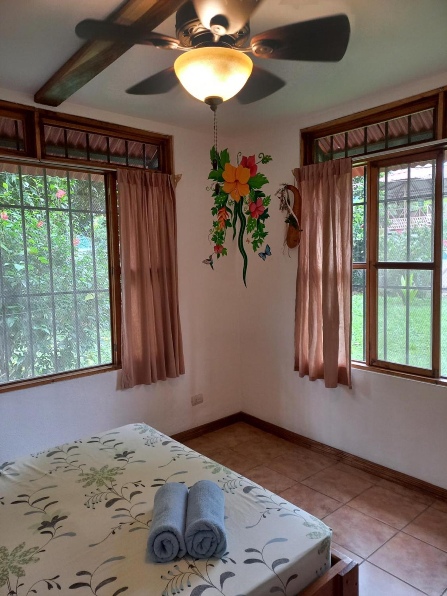 Babilonia Lejlighedshotel Cahuita Eksteriør billede