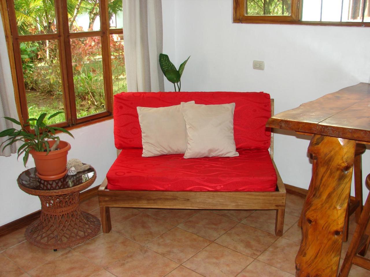 Babilonia Lejlighedshotel Cahuita Eksteriør billede